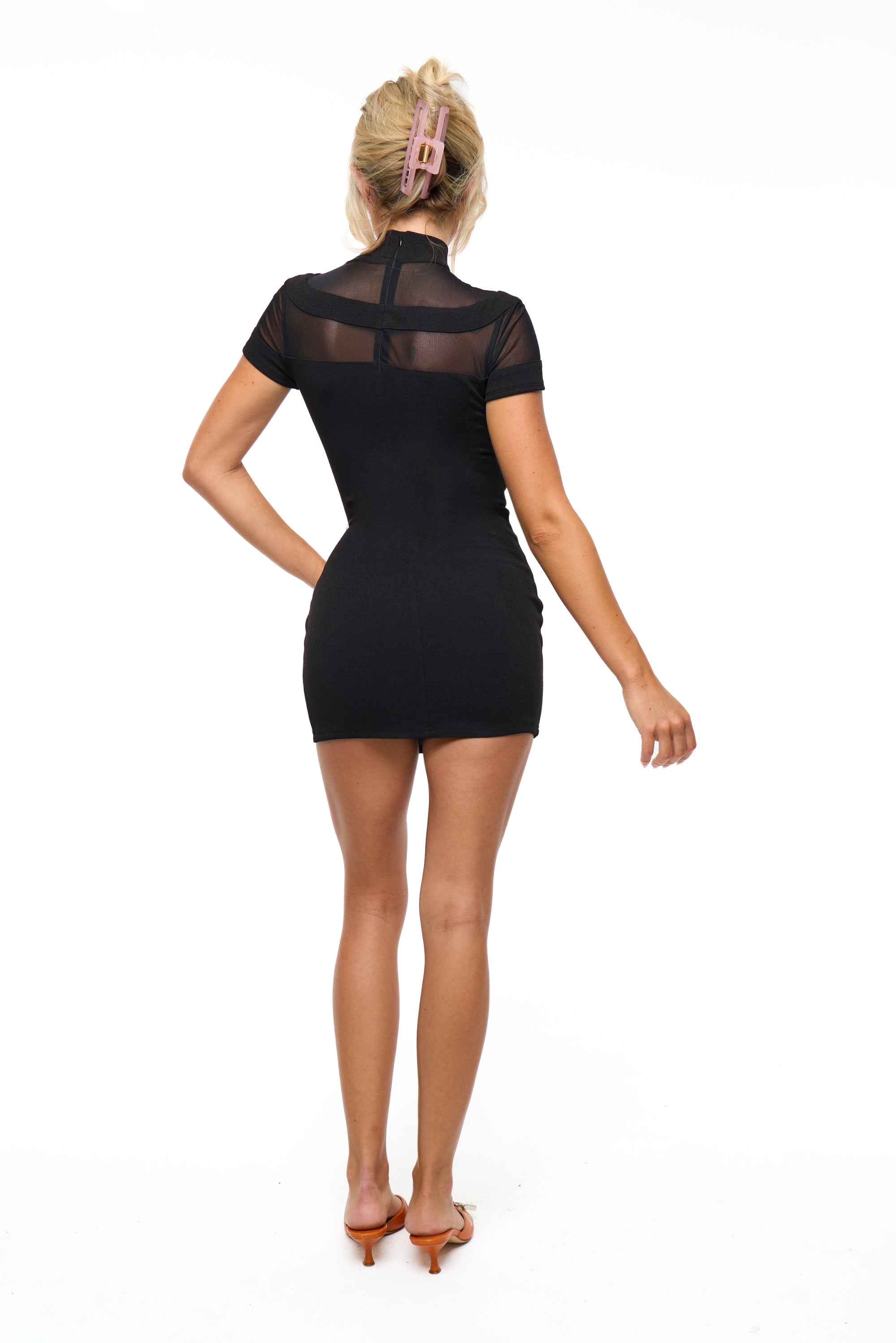 NAOMI MINI